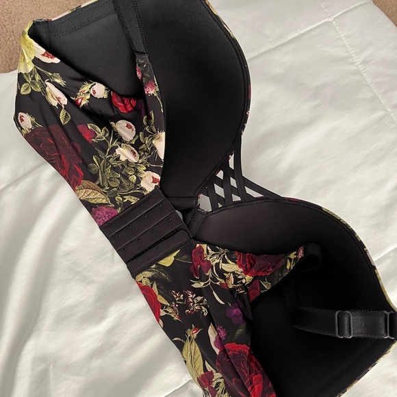 NWT Plunge Bra 40DDD - Picture 2 of 6